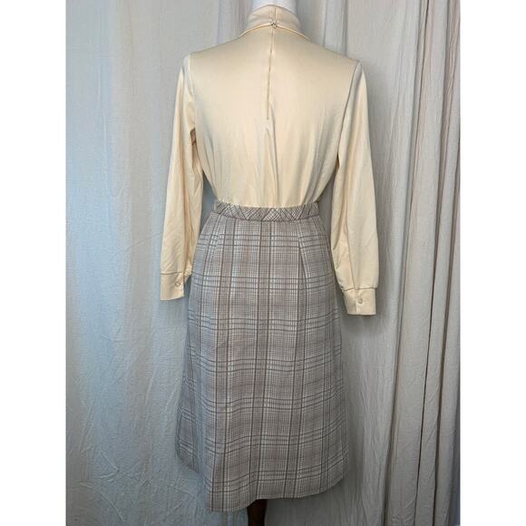 1970s Devon Neutral Academic Coquette Modest Plaid Bowtie Shirt Midi Skirt Set M - Picture 6 of 8